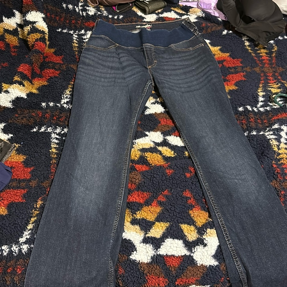 Maternity wrangler pants
